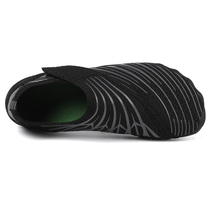 Solyn Black Vacuum